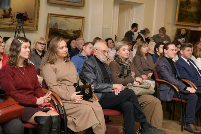 The Catalog of the Kushnirskiy Russian Icon Collection Presented in Veliky Novgorod